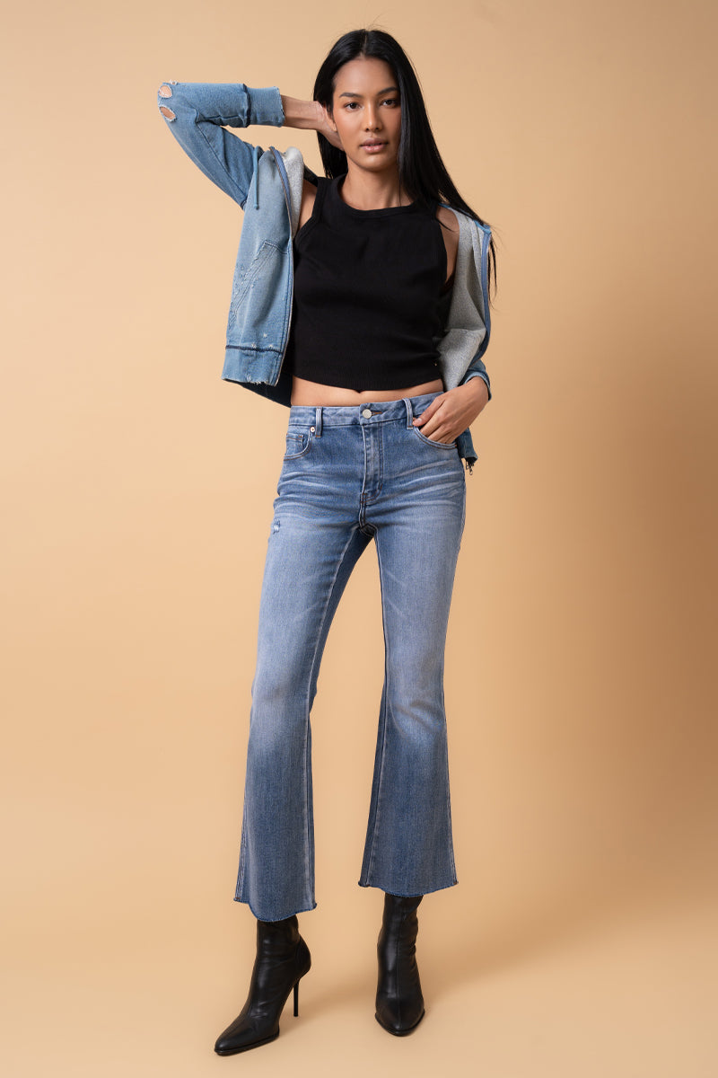 MID RISE CROP FLARE