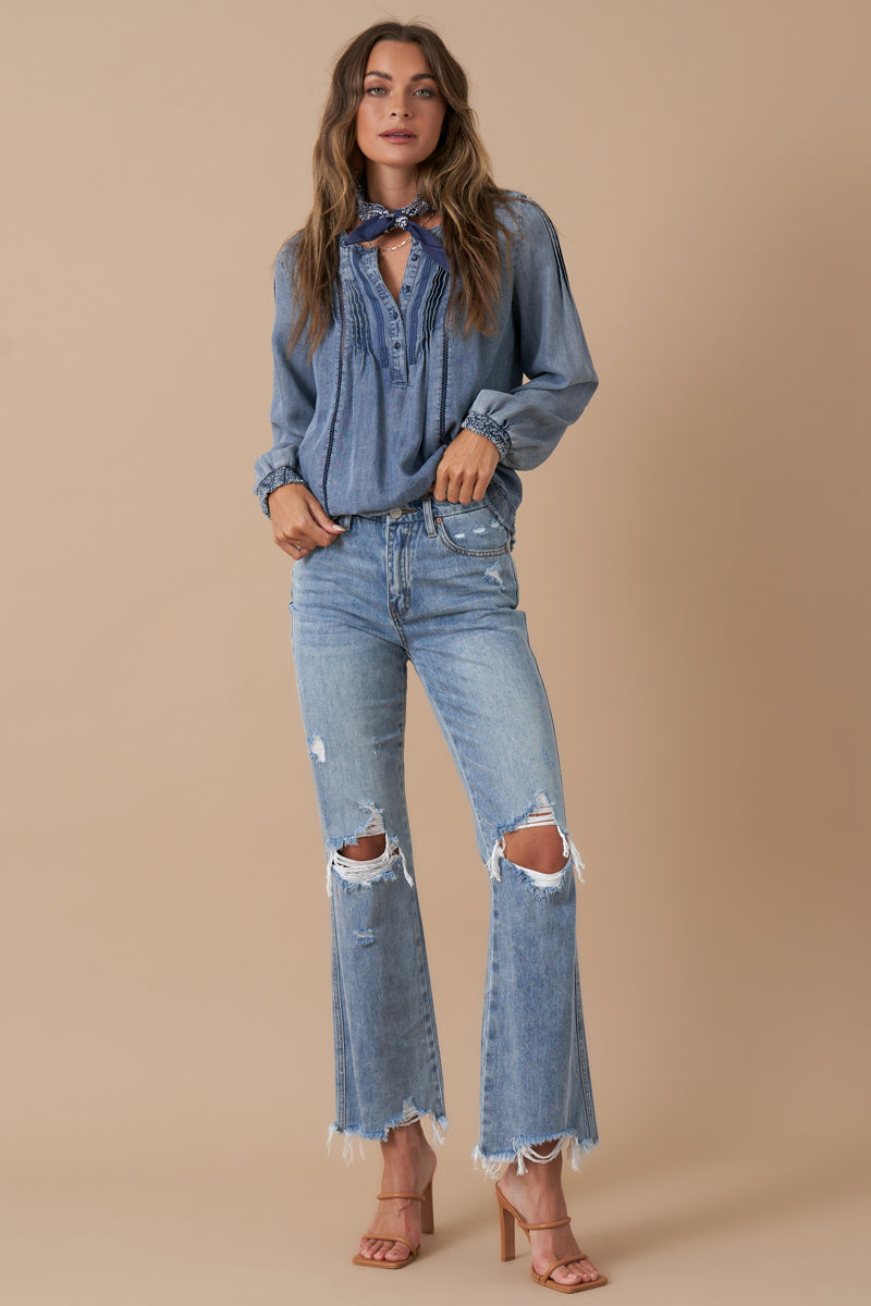 Mid Rise Crop Flare Denim - Insanegene.com