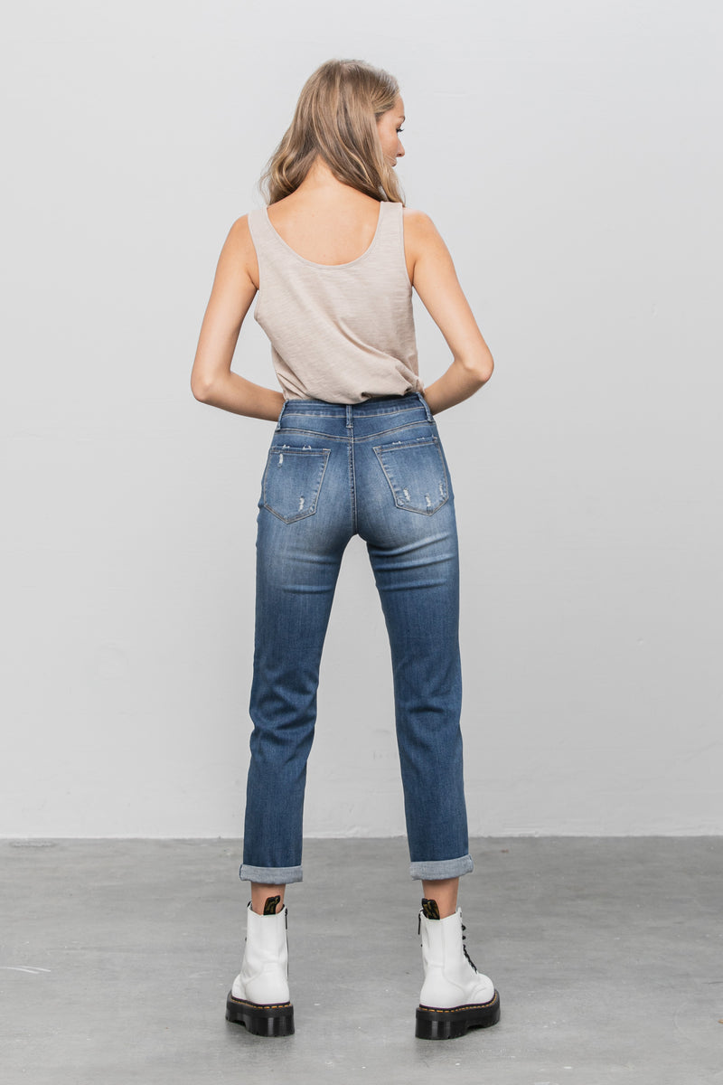 Go Anywhere Slim Boyfriend Jeans - Insanegene.com