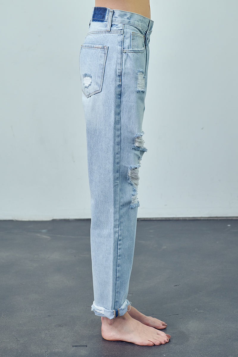 Insane Crossover Boyfriend Jeans - Insanegene.com