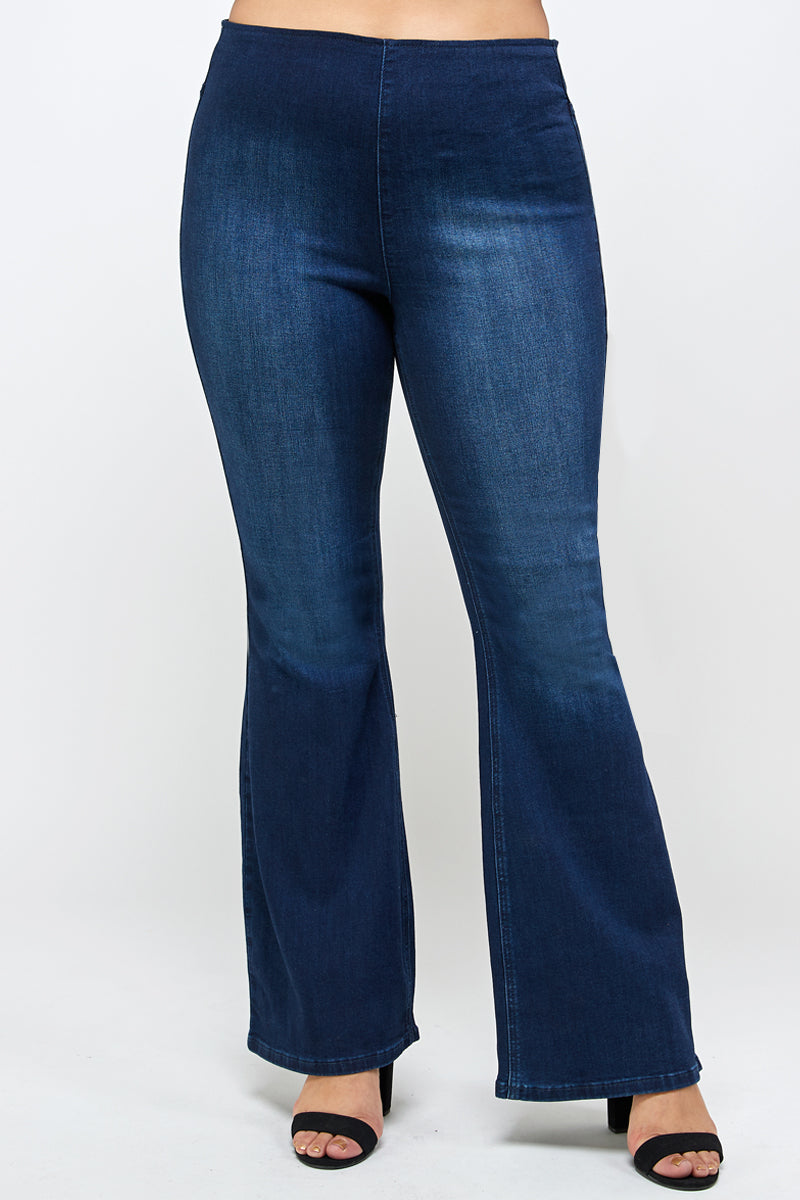 PLUS MID-RISE BANDED WIDER FLARE JEANS - Insanegene.com