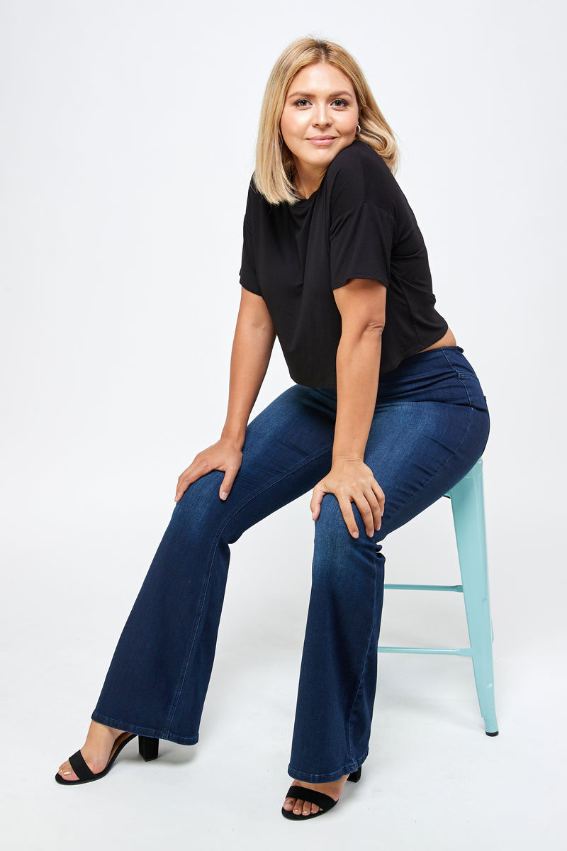 PLUS MID-RISE BANDED WIDER FLARE JEANS - Insanegene.com