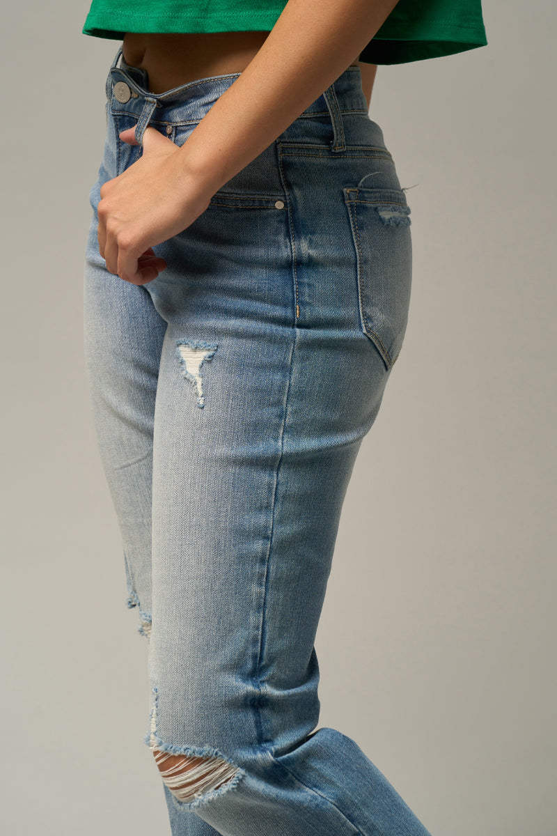 Mid Rise Slim Jeans - Insanegene.com