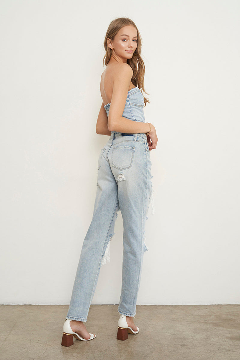 Girl's Dream High Rise Ripped Baggy Jeans - Insanegene.com