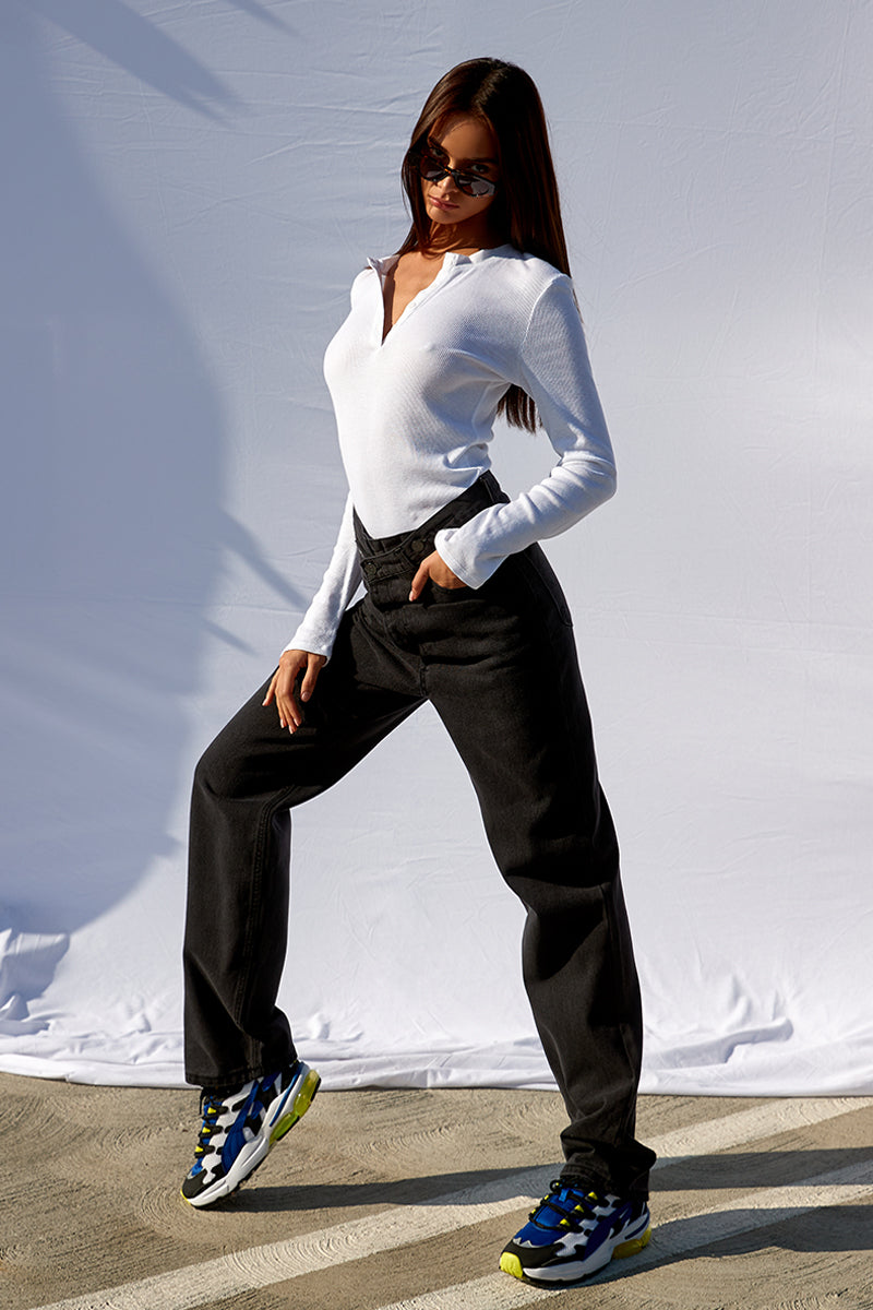 Weekend Crossover Jeans - Insanegene.com