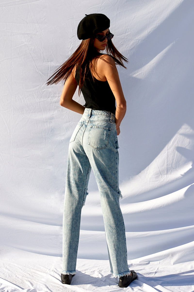 Love Her High Rise Straight Jeans - Insanegene.com