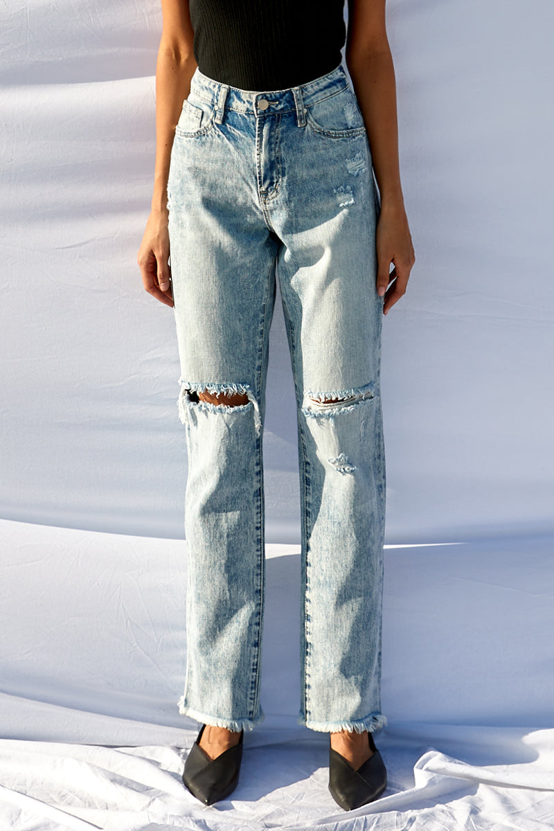 Love Her High Rise Straight Jeans - Insanegene.com
