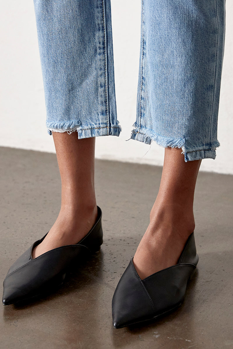 High Rise Girlfriend Jeans - Insanegene.com